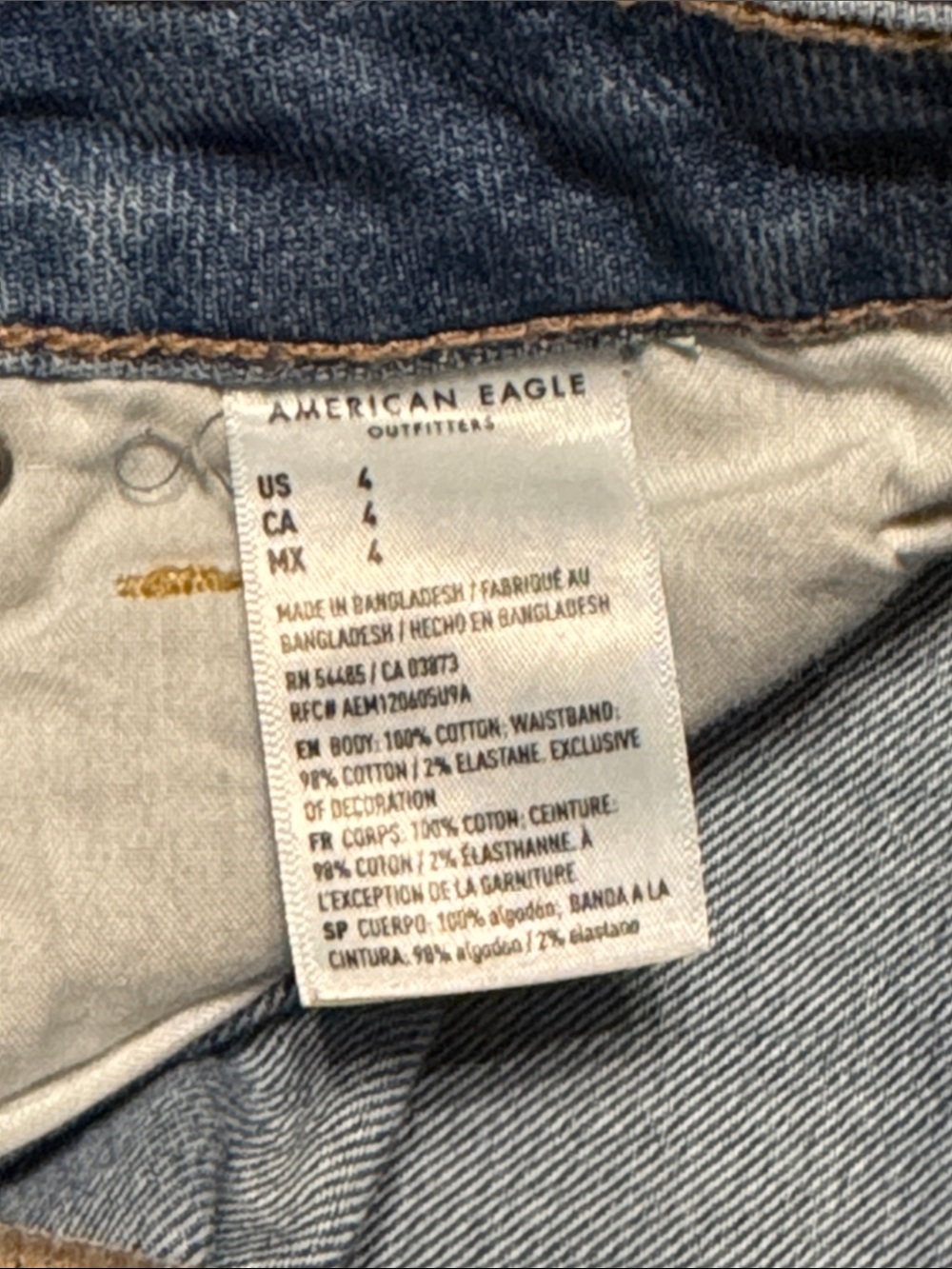 American Eagle Outfitters highest rise Mom short - Picture 4 of 5